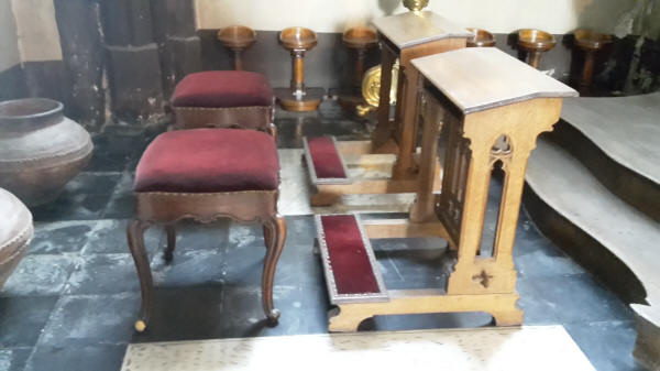 church_furniture